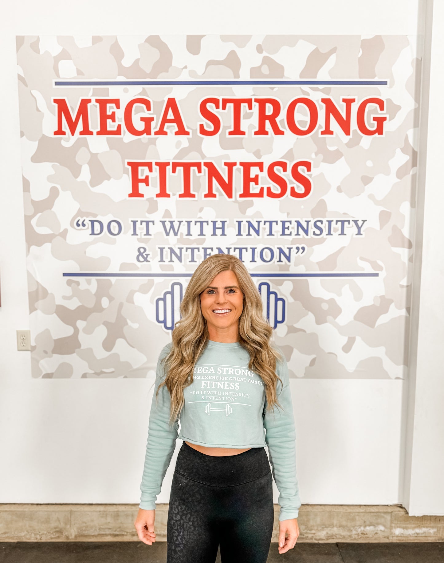 Cropped Mint Green Crew Neck Sweatshirt